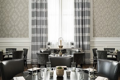 nearby event restaurant