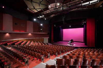 Queens Theatre